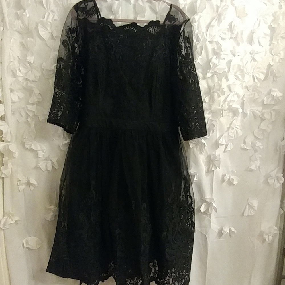 black lacy dress